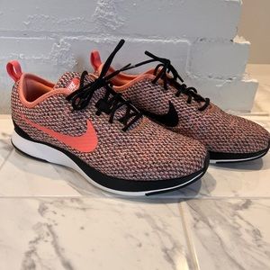 Women’s Nike shoes